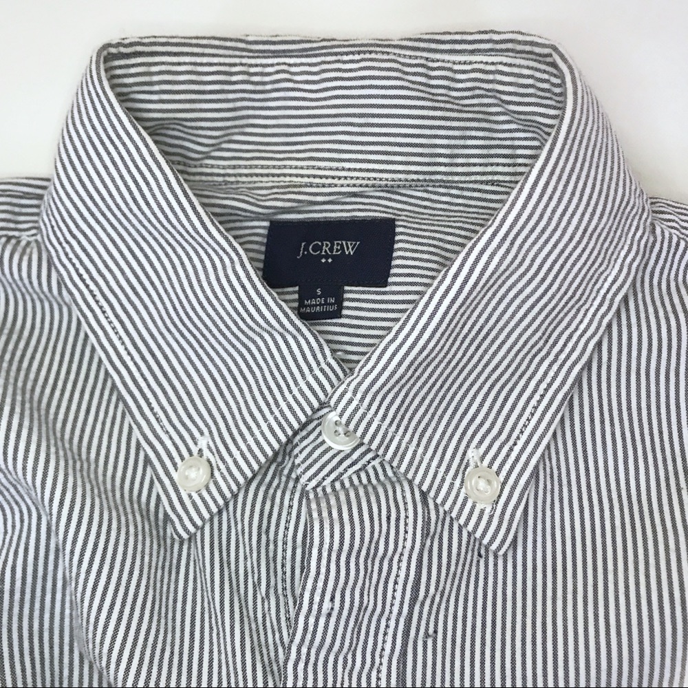 💋SOLD💋J. Crew Factory Seersucker Shirt Small